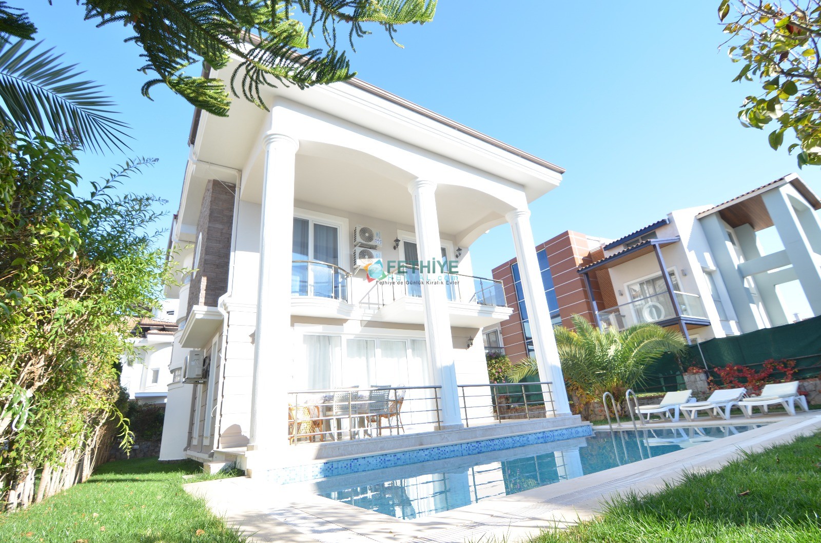 Günlük Kiralık Fethiye Villa 5 Yatak Odalı Saunalı 10 Kişi